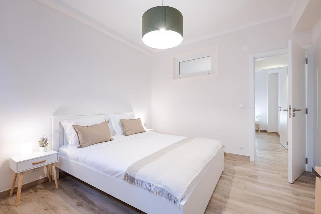 Central Gem II - Lisbon Trendy Santos District Екстериор снимка